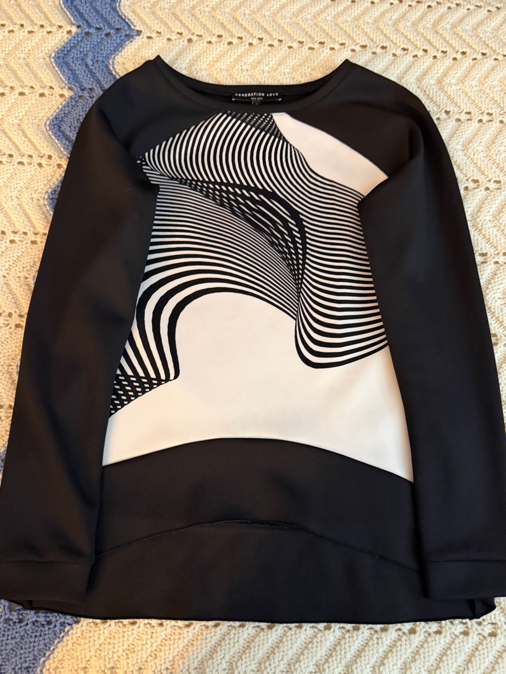 Generation Love Black & Ivory Abstract Graphic Long Sleeve Top Size S